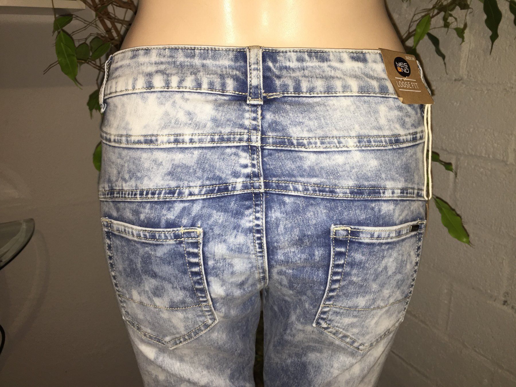 Maddison Jeans: Jeans MADDISON  Taille 40 Neuf LOOSE FIT – Neu und originalverpackt aus Cossonay-ville von Super-Price-Quality 7