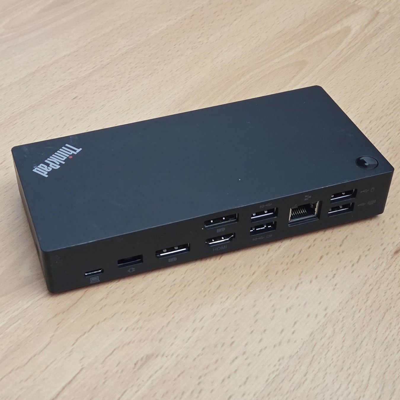 Lenovo Docking station: LENOVO USB-C Dock Gen2 – Usato da Kleindöttingen venduto da keepITeasy 6