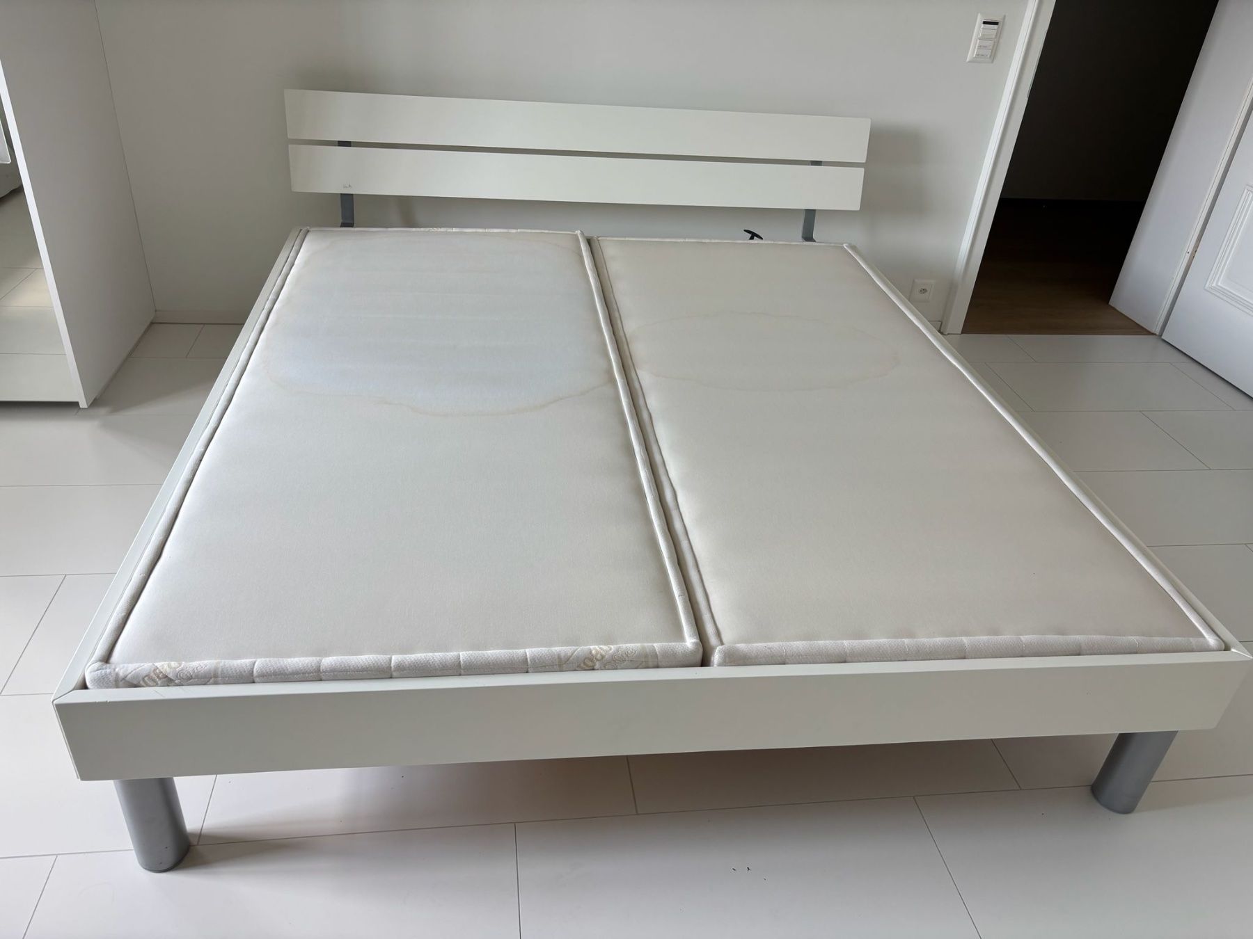 Letti: Bettgestell 180x200 – Usato da Zug venduto da Biki72