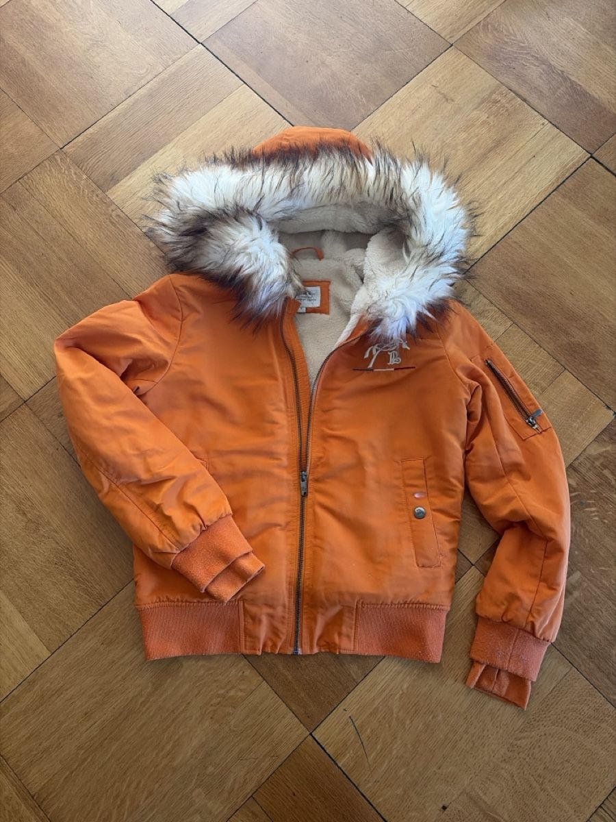 Vestes: Veste doublée  Pénélope – D'occasion à Genève par syl_xy2h