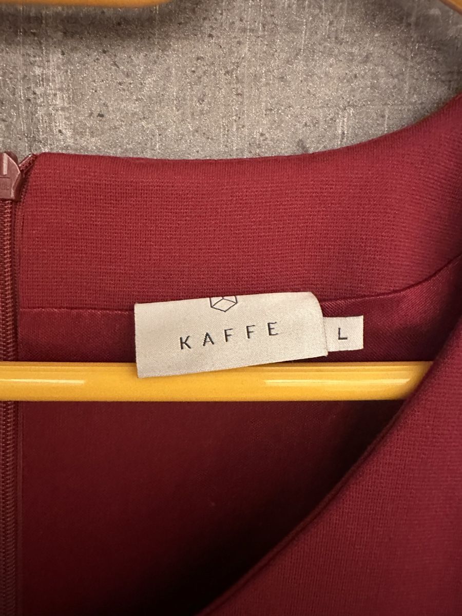 Kleider: Elegantes, rotes Kleid – Gebraucht aus Sirnach von Robine1991 2