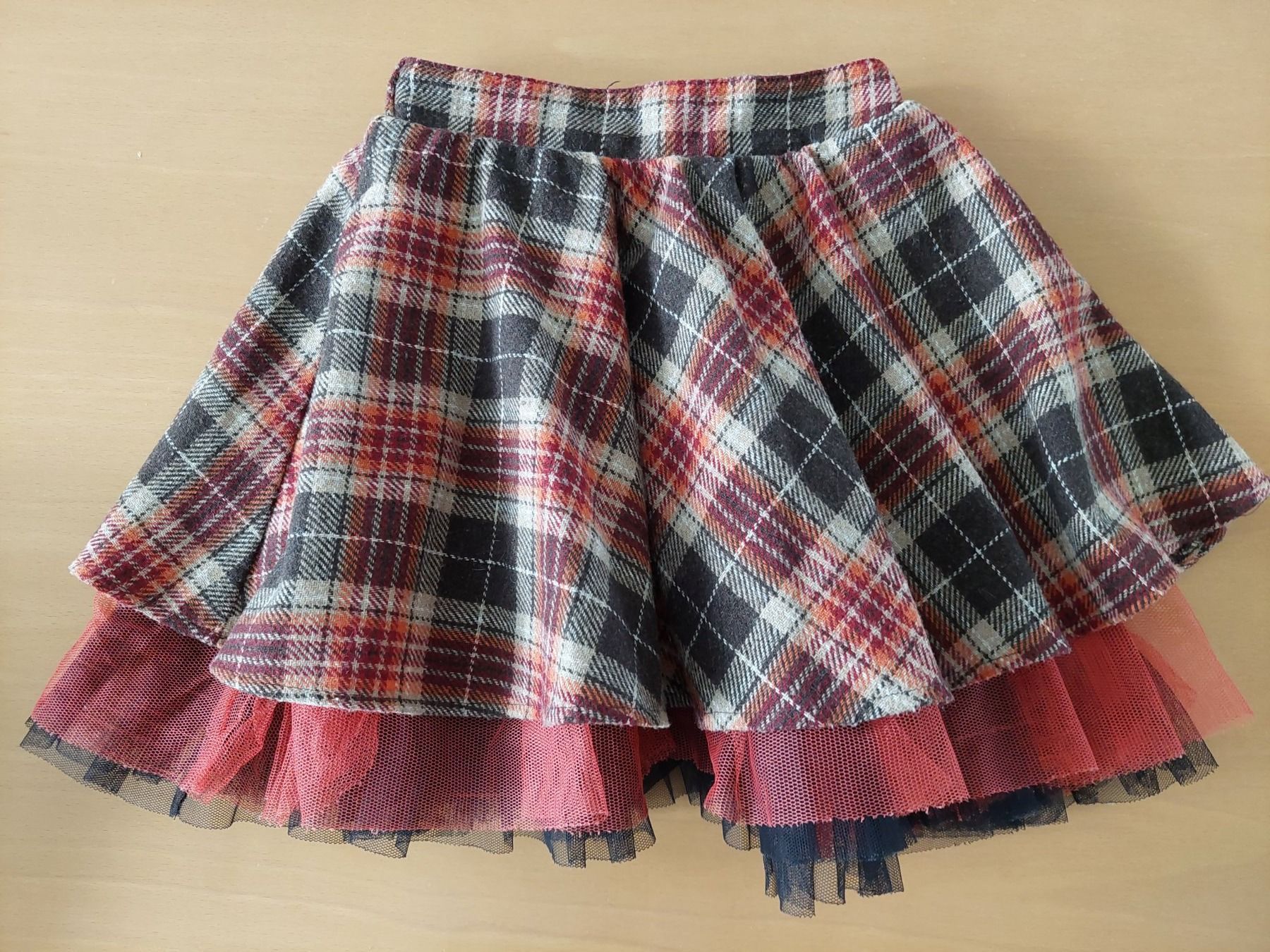 Vestiti & Gonne: Elegantes Kinderrock Gr. 98 – Usato da Muri b. Bern venduto da rol_xtf8