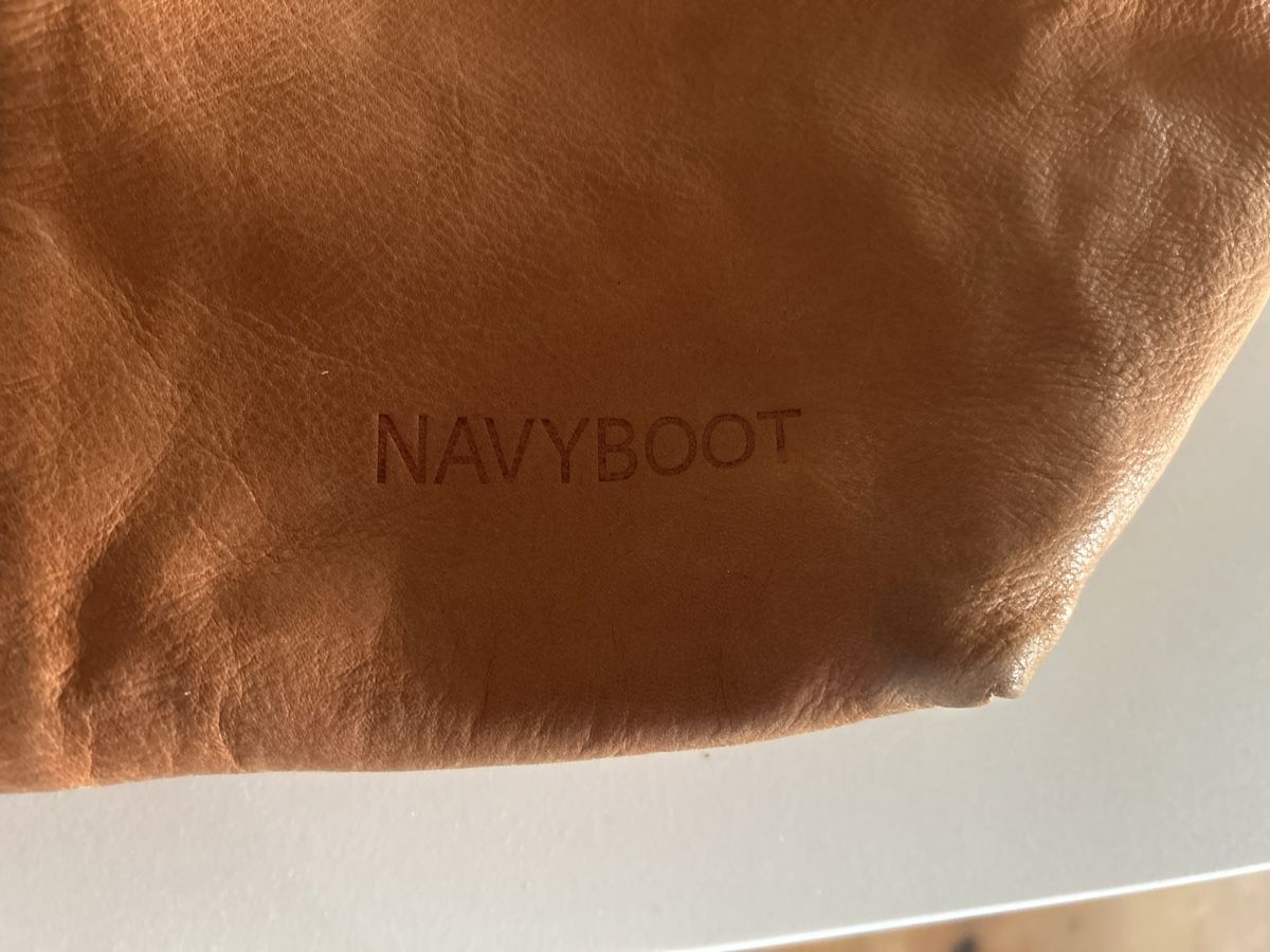 Navyboot Taschen für Damen: Wunderschöne Handtasche aus Leder von Navyboot – Gebraucht aus Magden von ctw_mp7b 1