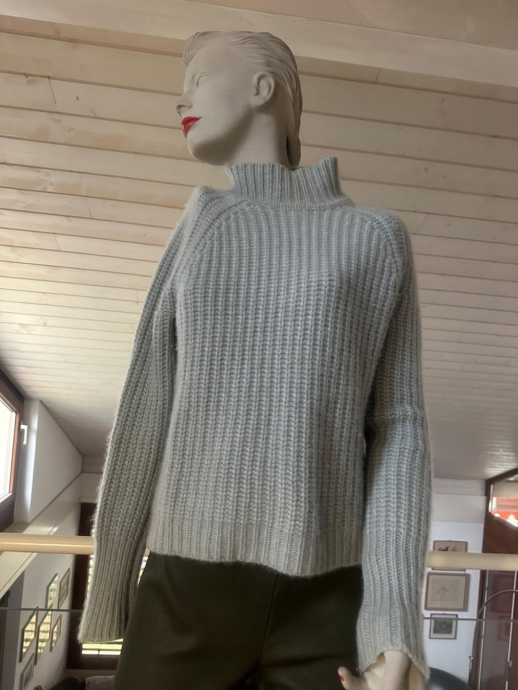 Maglioni & Felpe: Kaschmir-Pulli "FROM FUTURE" – Usato da Neuhausen venduto da Lechasseur