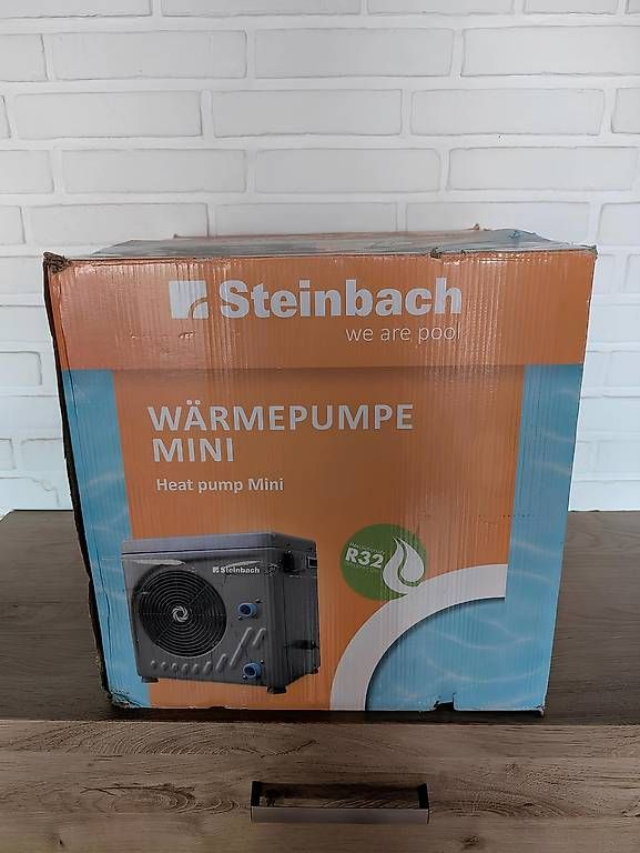 Radiatori: Pool Wärmepumpe – Usato da Zürich venduto da rac_jpy8 4