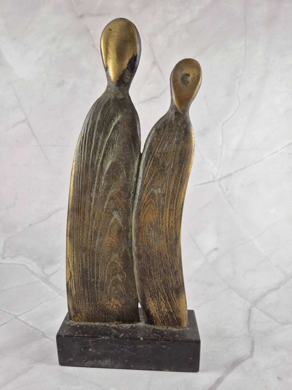 Statuette: Sculpture décorative moderne années 90 – Usato da Sugnens venduto da Madteus82