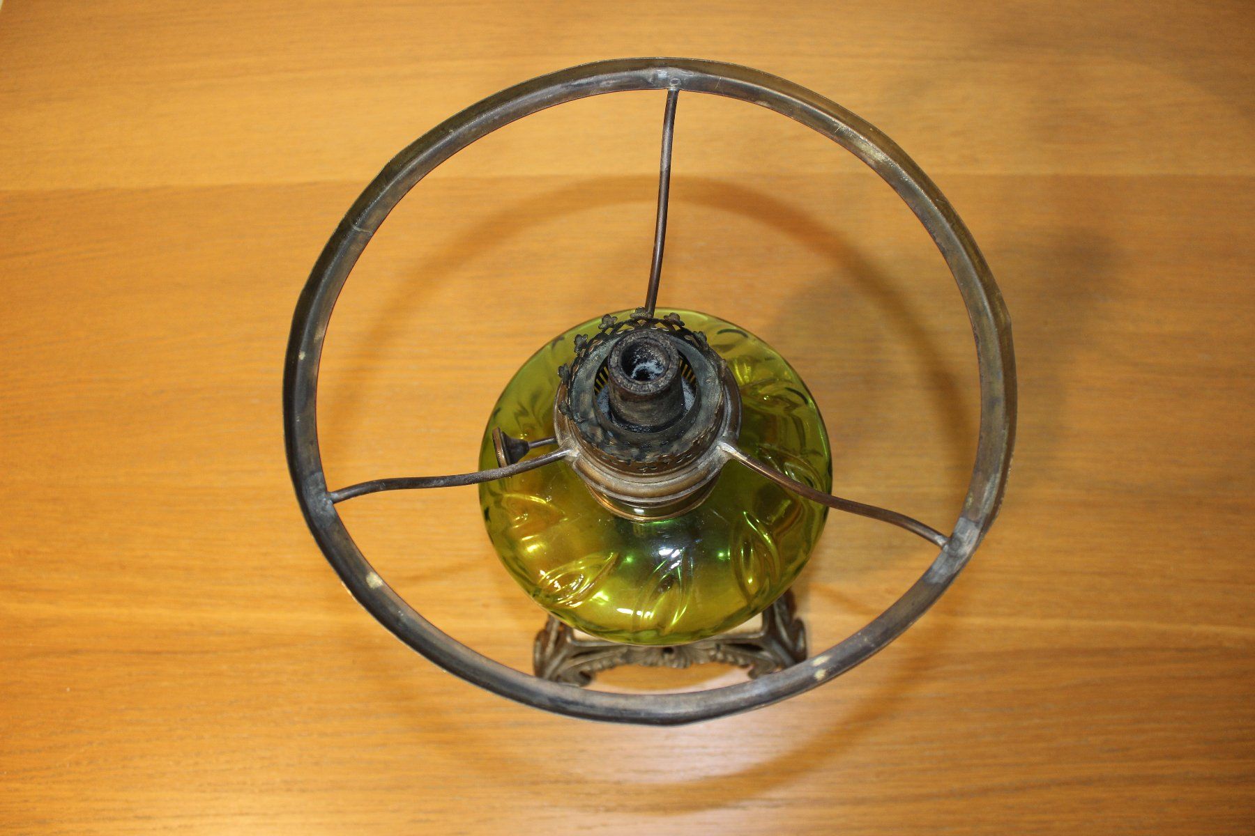 Lampade: Petroleum-Tischlampe – Usato da Basel venduto da Mila_Graf 4
