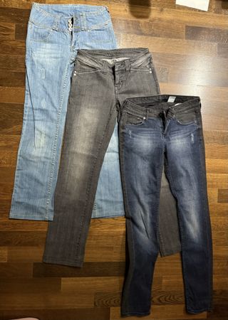 3 pairs of jeans