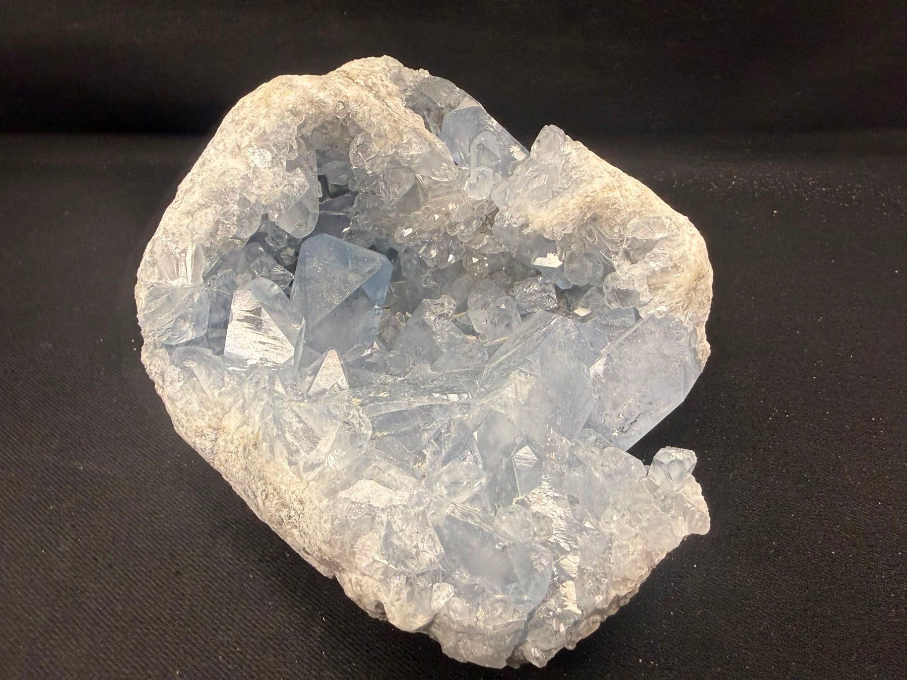 Minerali & Pietre curative: Coelestin – Usato da Schinznach Bad venduto da Demerald 3