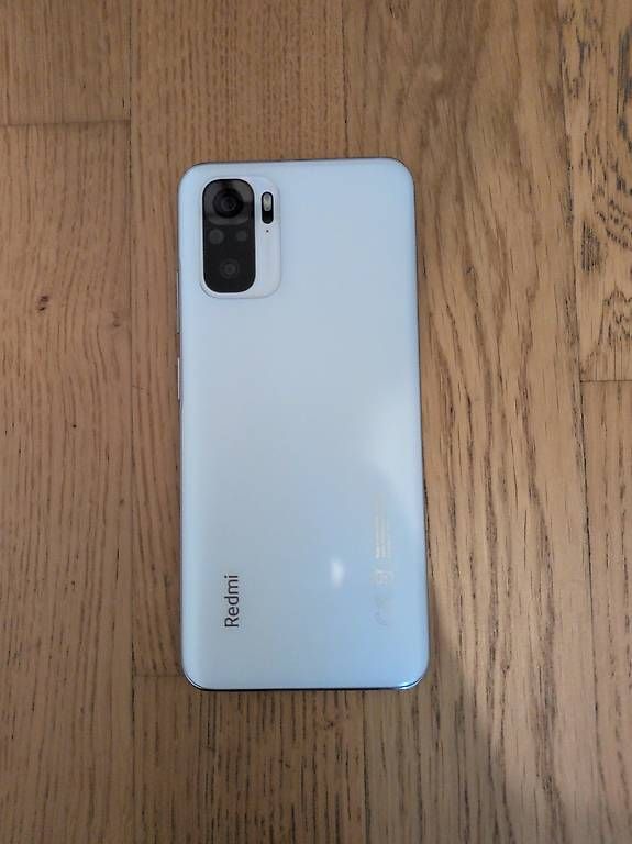 Telefoni cellulari / Smartphones: Xiaomi Redmi Note 10 inkl. Hüllen – Usato da Luzern venduto da distract 2