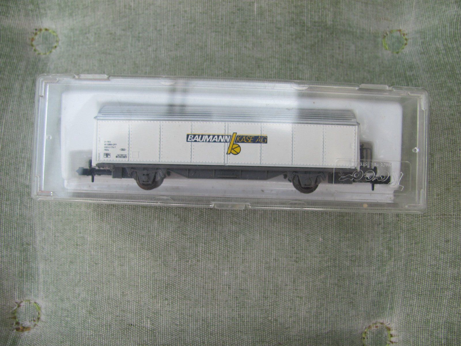 Roco Modelleisenbahnen: Güterwagen Baumann / Käse – Neu (gemäss Beschreibung) aus Uznach von Bimbolino