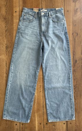 NEUF !! Jean Levi's High Waisted Straight bleu neuf 30x29