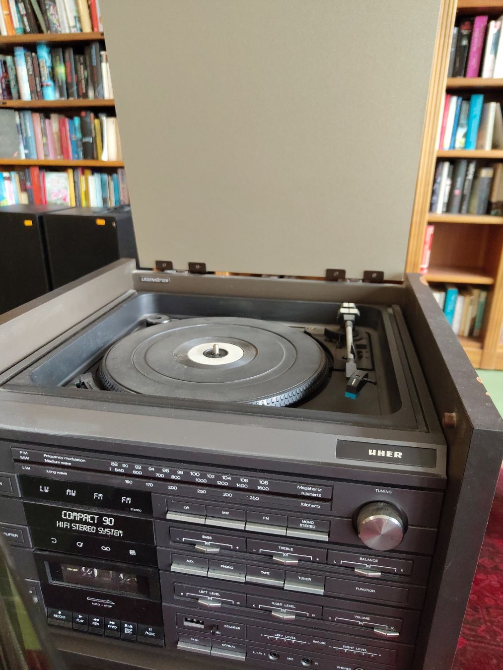 Audio- & Mediensysteme: Hifi Stereo System – Gebraucht aus Pratteln von Cartonsducoeur_bl 3