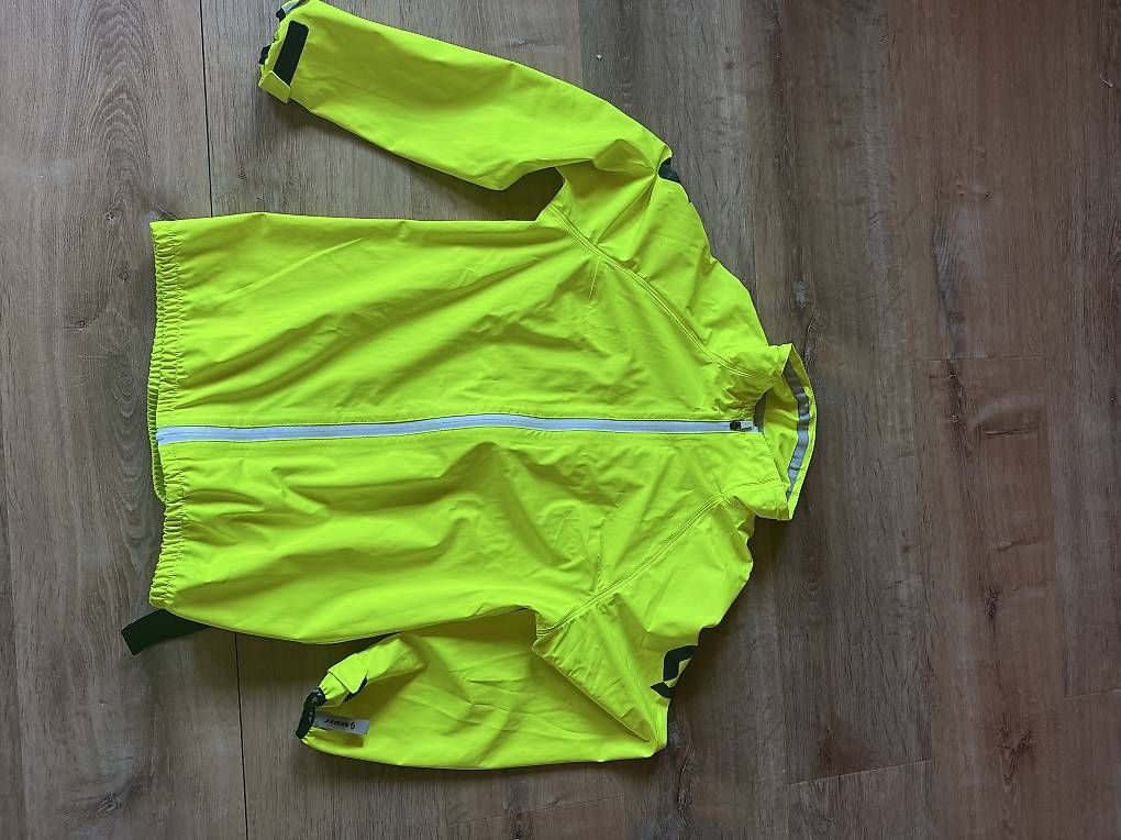 Scott Giacche: SCOTT Regenjacke Neon Grösse 46 gebraucht – Usato da Tägerwilen venduto da _Moonlight_