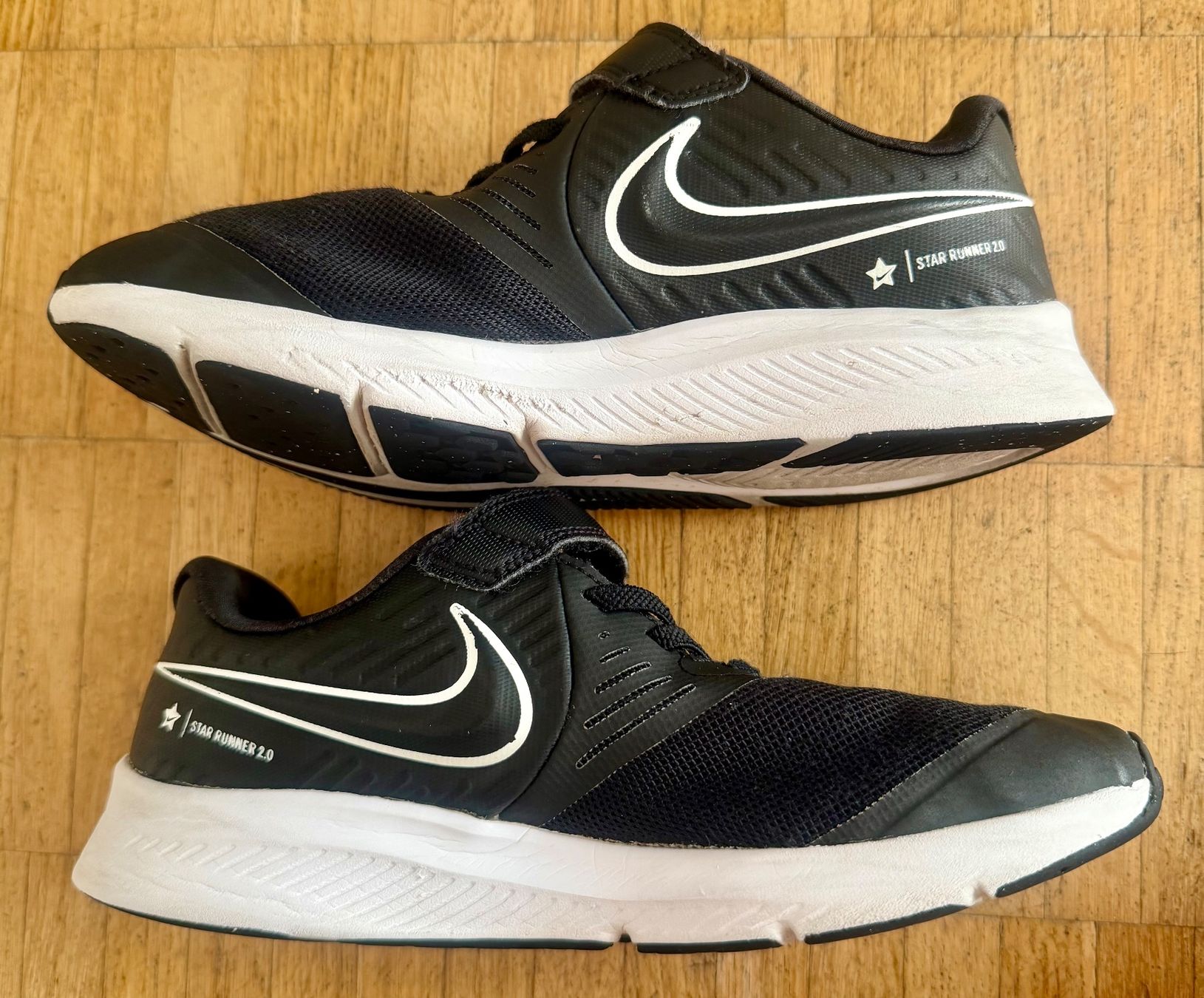 Nike Chaussures garçon: Nike Star Runner 2.0 Grösse 35 – D'occasion à Zürich par giovannisp