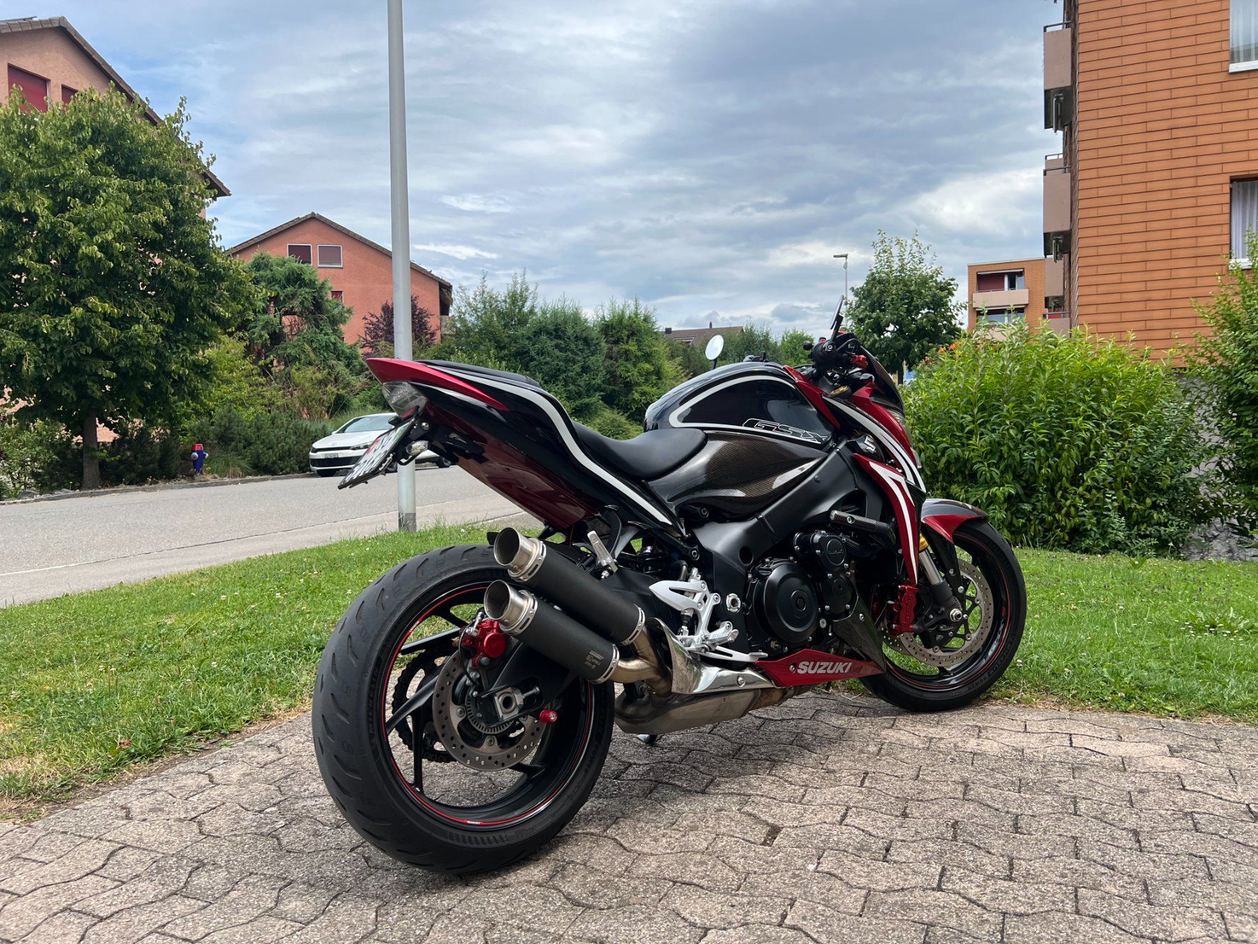 Suzuki Strada: Suzuki GSX-S 1000 2016 – Usato da Engelburg venduto da francisco.tb