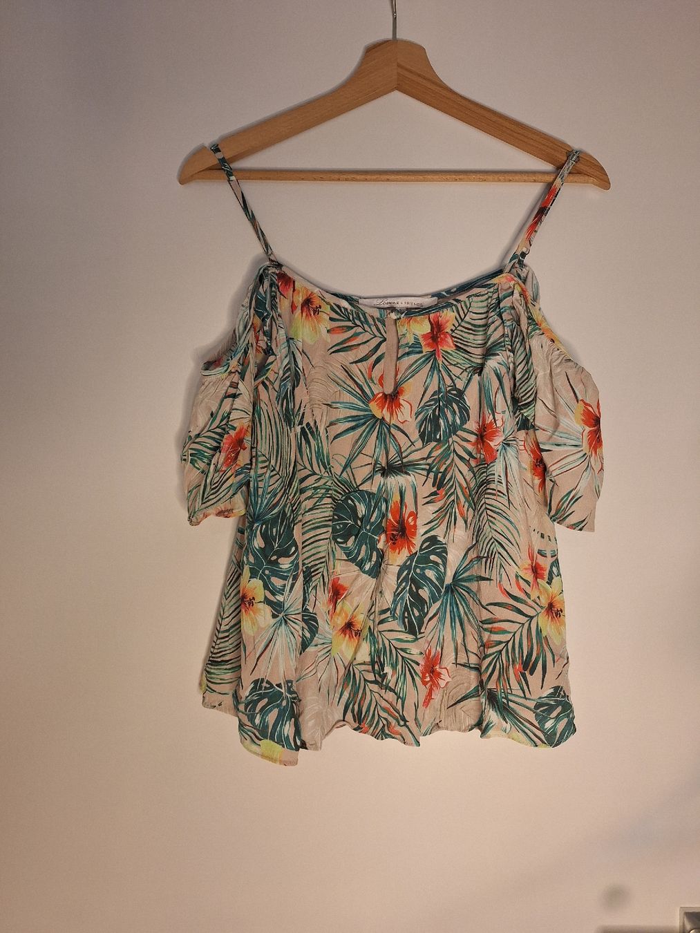 Top: Sommertop - Gr. S - - Off-Shoulder – Nuovo (secondo la descrizione) da Adlikon b.Regensdf venduto da che_xxb9