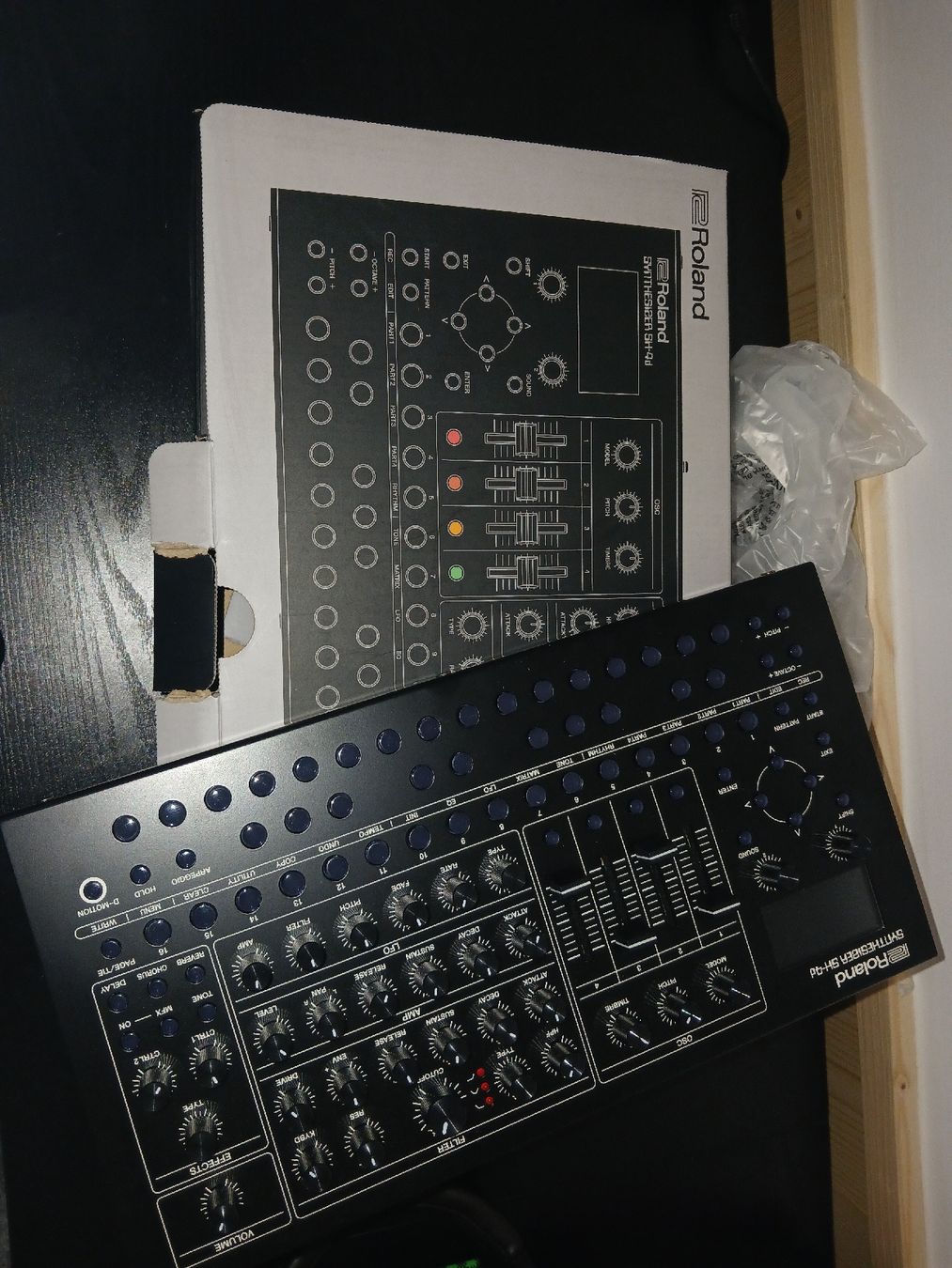 Roland Strumenti musicali: Roland SH-4D synthesizer – Nuovo (secondo la descrizione) da Vissoie venduto da luc_6yls 3