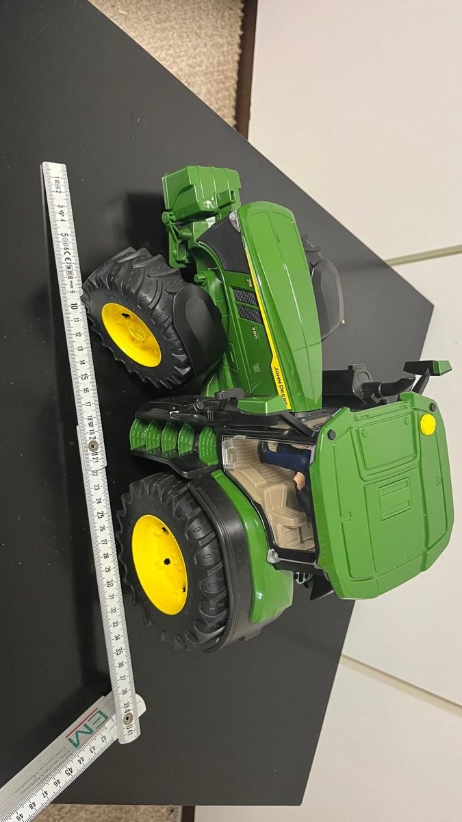 Bruder Giocattoli: Bruder Traktor – Usato da Frauenkappelen venduto da Solero6 2