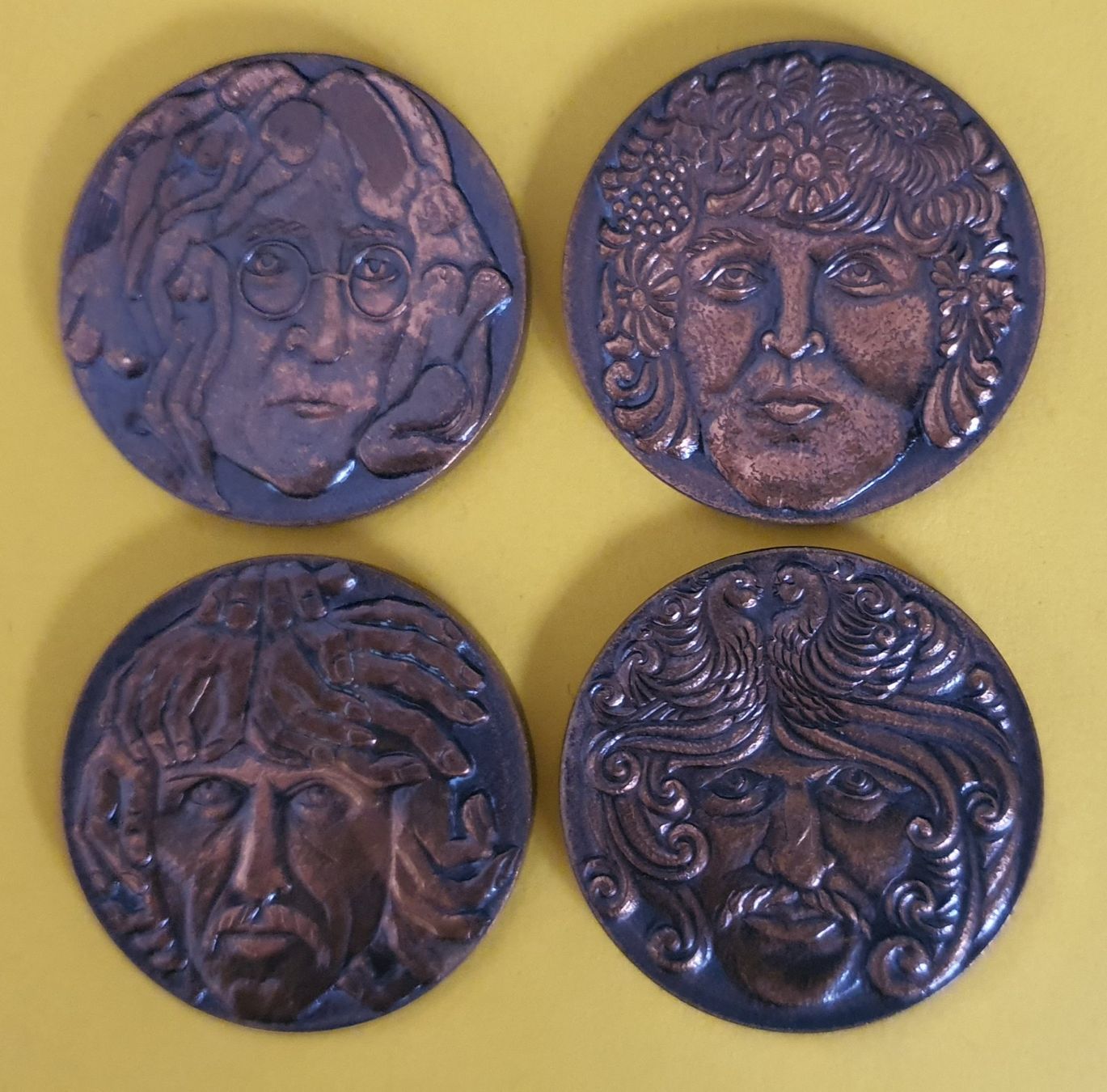 Medaglie: Beatles / Bronzemedaillen / 193 – Nuovo (secondo la descrizione) da Grenchen venduto da sale.manager