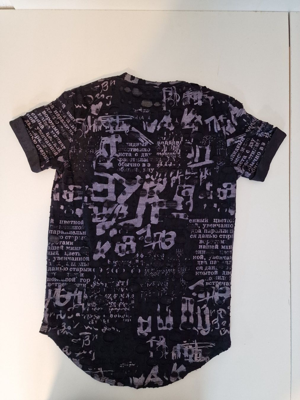 Hemden, T-Shirts & Polos: Shirt MIZ-U , Gr M – Gebraucht aus St. Margrethen SG von Goldig 3