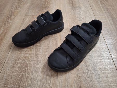 Basket Sneaker ADIDAS Noire taille 34 EU