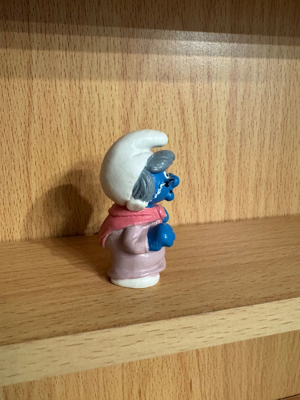 Schleich Giocattoli: Schtroumpf 20408 grand-mère Omaschlumpfinchen – Nuovo (secondo la descrizione) da Colombier NE venduto da dim1234 1