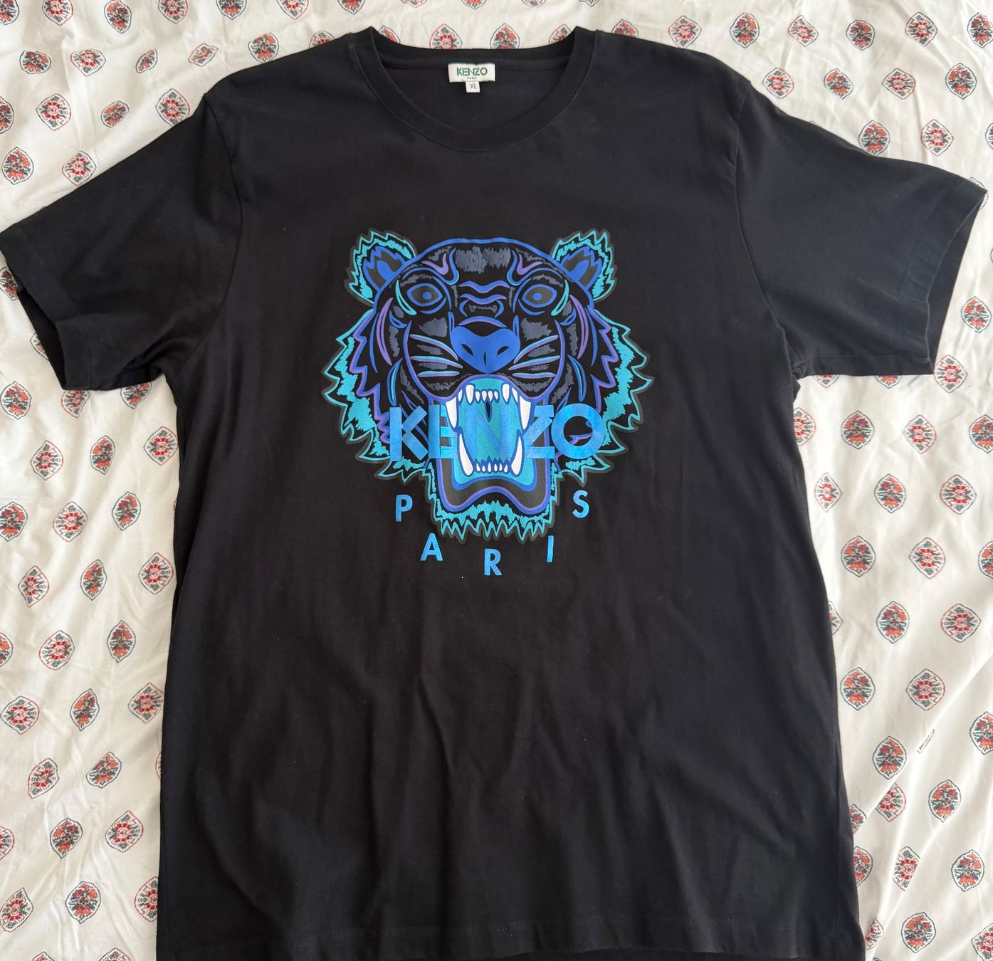 Kenzo T-shirt: Kenzo T-Shirt Grösse XL – Usato da Bassersdorf venduto da pet_dsy8