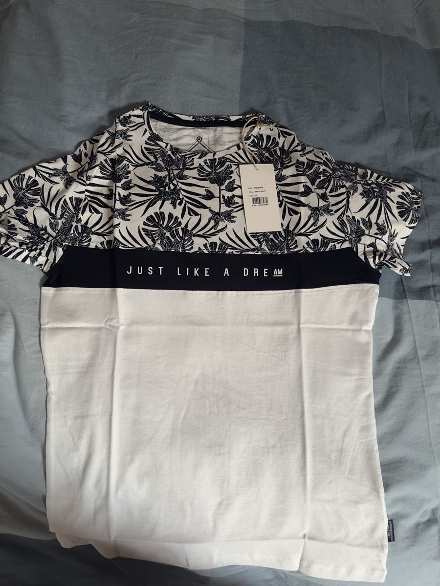 T-Shirts: T-shirt Maison Blaggio neuf – Neu und originalverpackt aus Zürich von nun_zfl2