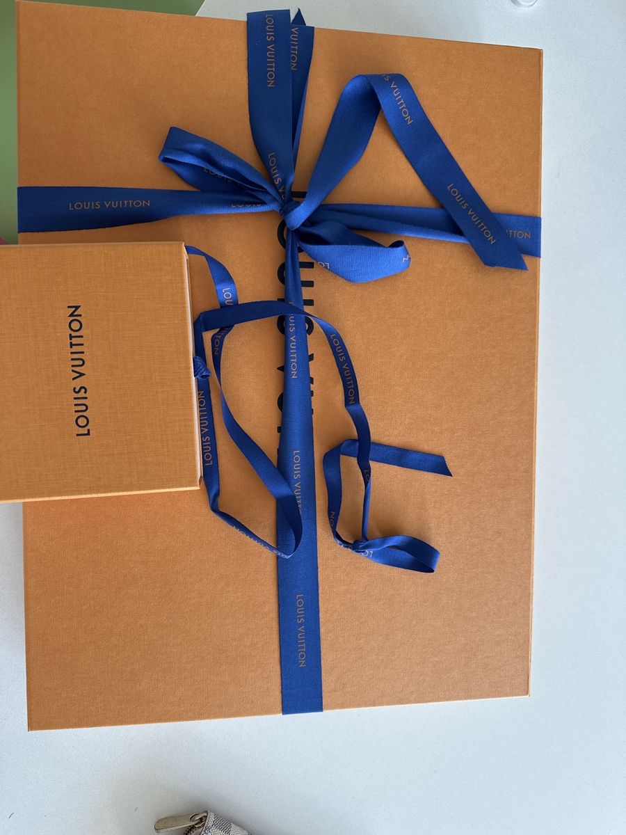 Sonstige Dekorationen & Accessoires: Louis Vuitton Geschenkboxen (2Stk.) – Neu und originalverpackt aus St. Gallen von Ursula66