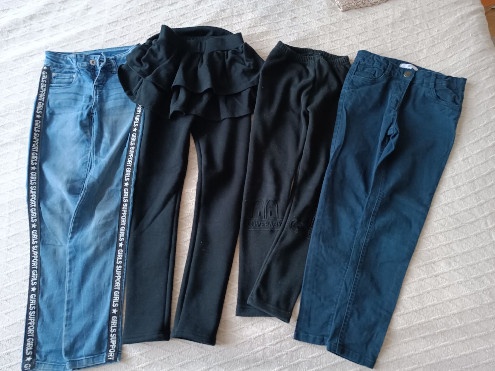 Zara Ensembles coordonnés: Kleiderpaket Mädchen Gr 116-134 – D'occasion à Binz par julijuli 4