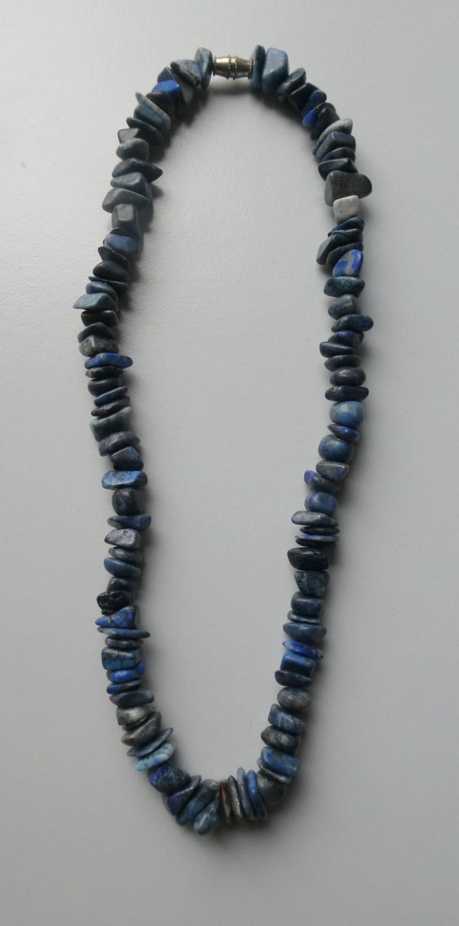 Catenine: Blaue Lapislazuli Halskette Splitterkette – Usato da Frauenfeld venduto da dhour 1