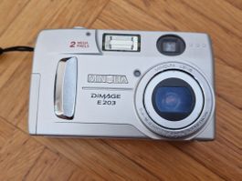 Minolta DiMAGE E203 - Digitalkamera