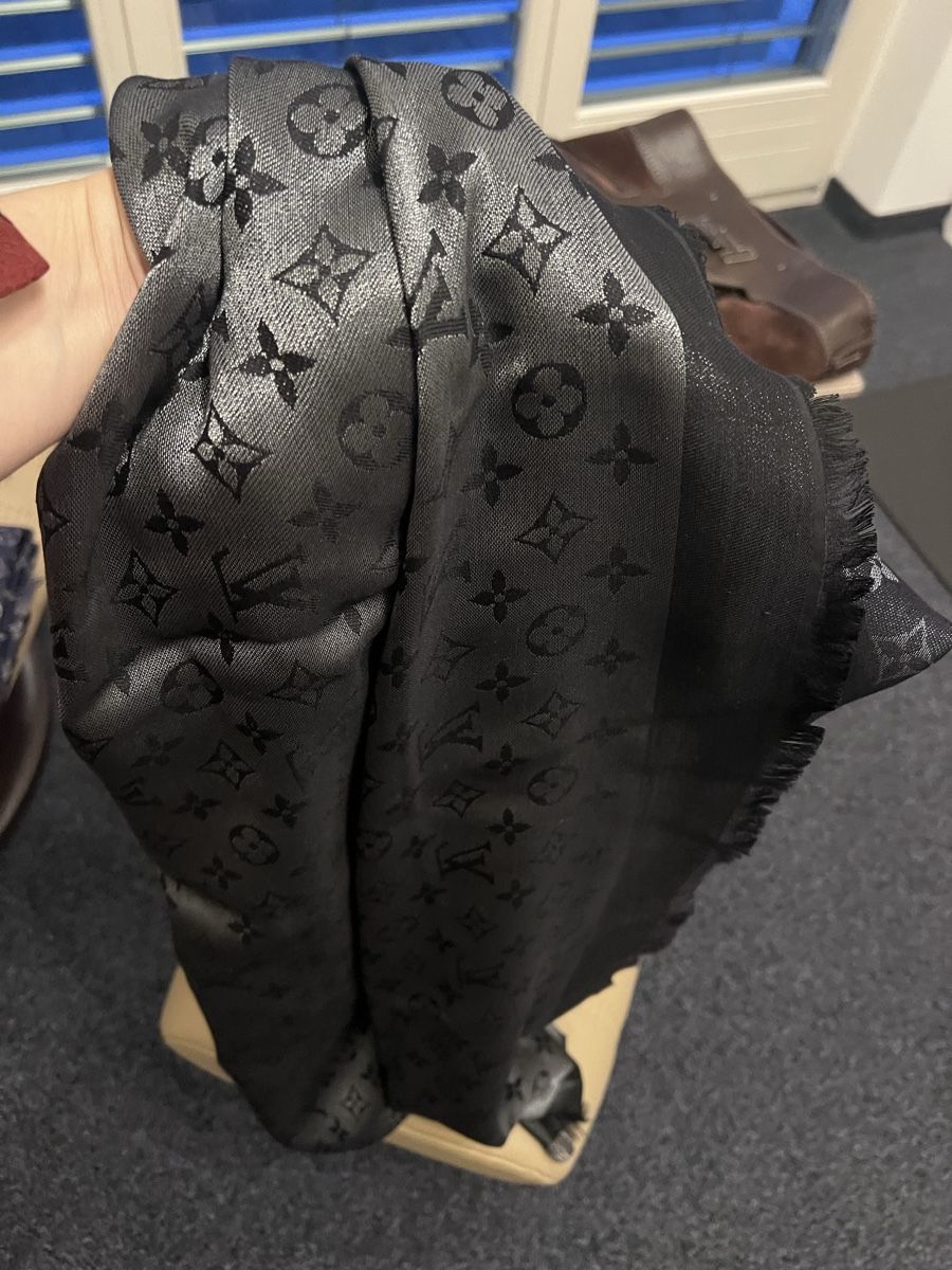 Foulard & Sciarpe: Louis Vuitton Black Scarf – Usato da Baar venduto da kri_m7t2 4
