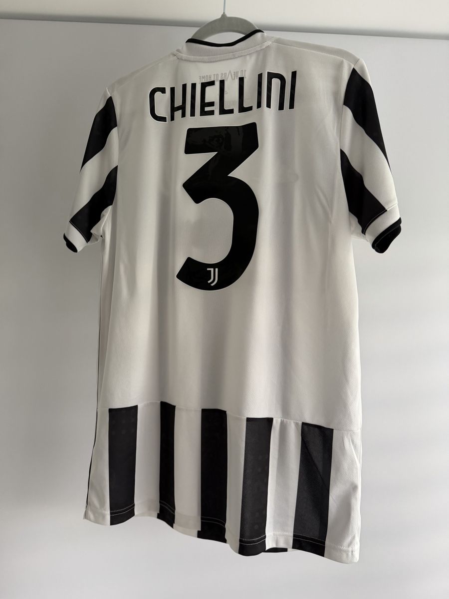 Adidas Leibchen & Hosen: Juventus 2021/22 Heim Adidas – Gebraucht aus Meggen von Patti_ 1