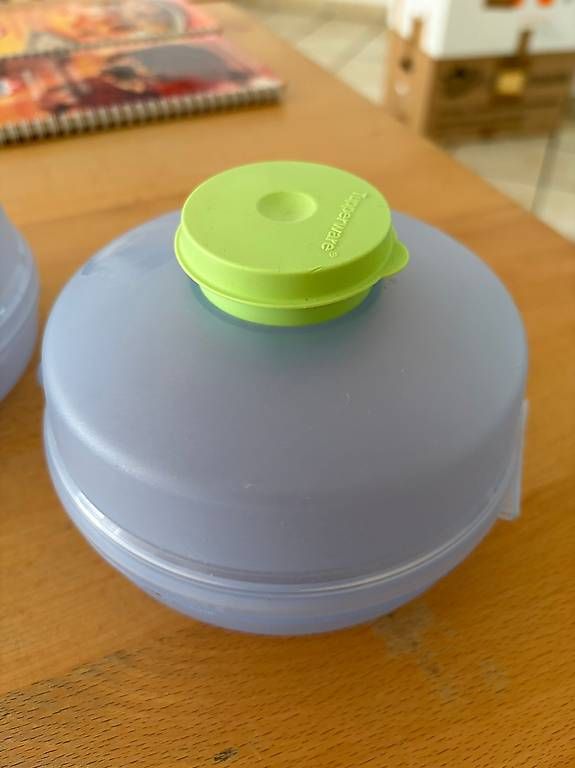 Contenitori & Simili: Tupperware Salat-Lunch-Box – Usato da Muri AG venduto da bobmol