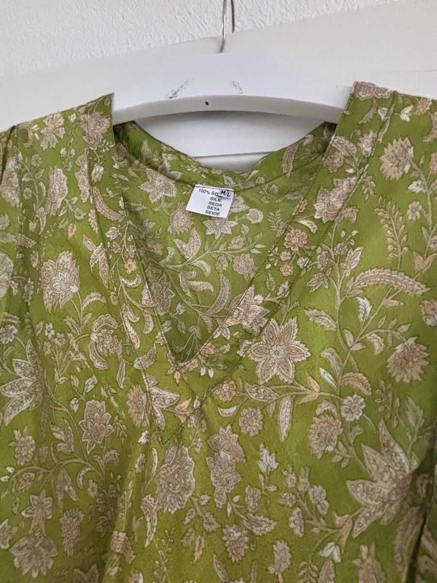 Vestiti: Robe soie %100 taille M – Usato da Brügg BE venduto da rah_mqh8 3