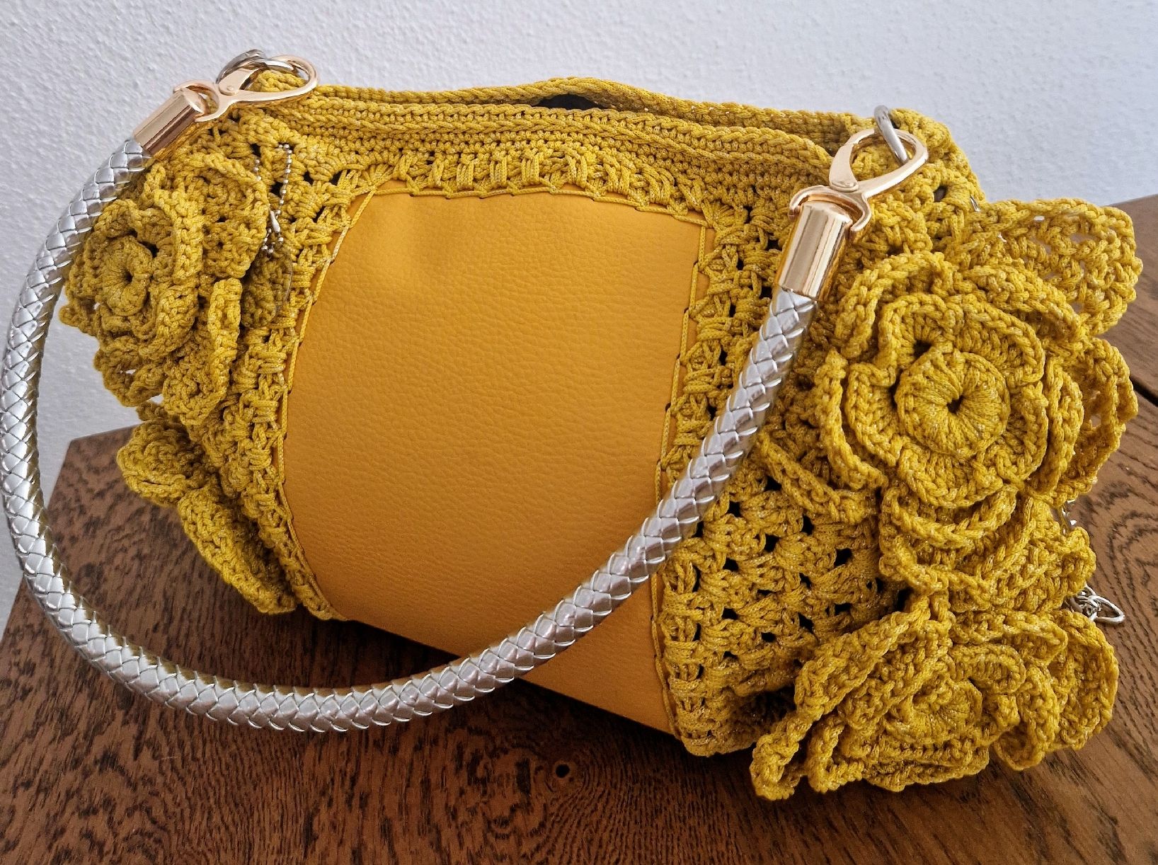 Taschen für Damen: SAC EN CROCHET HANDMADE – Neu und originalverpackt aus Camorino von JPHANDMADE1 4