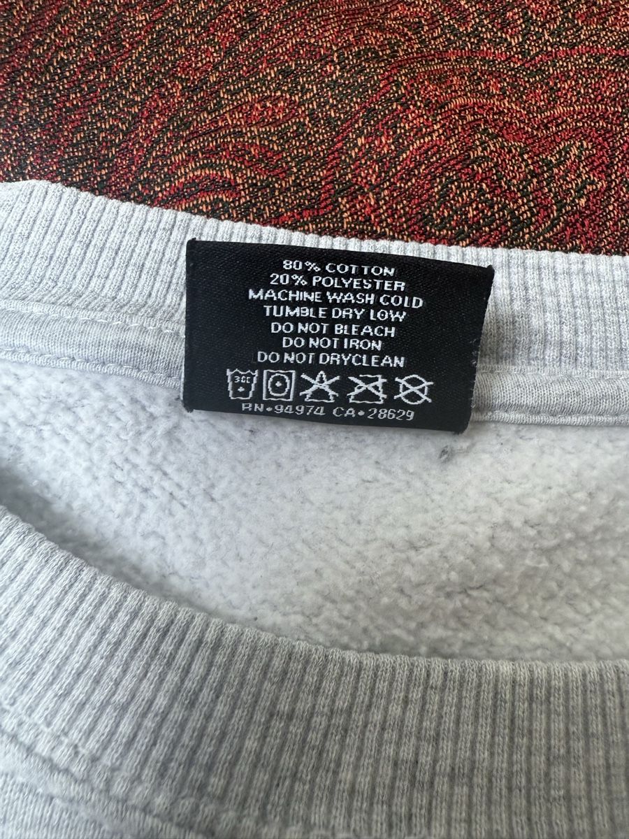 Stüssy Maglioni & Felpe: STÜSSY FLOWER SQUARE BESTICKTER CREWNECK – Usato da Zürich venduto da Mai.rast 5