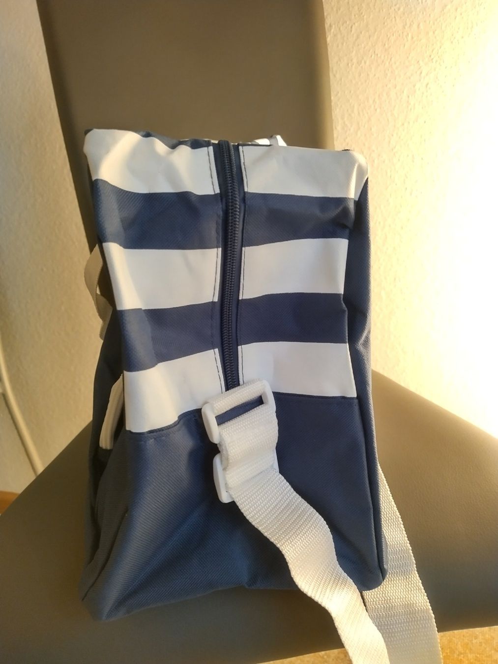 Borse: Reisetasche / Sporttasche – Nuovo (secondo la descrizione) da Jona venduto da Argus36 5