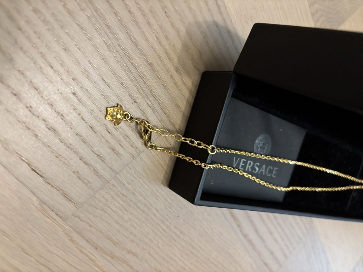 Versace Ketten: Collier Versace – Gebraucht aus Saxon von Hatlia_Shop 1