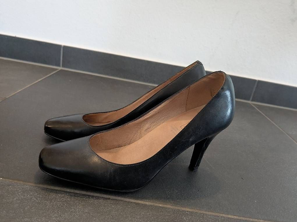 Scarpe da donna: Pumps 38 – Usato da Stäfa venduto da FloStauf 2
