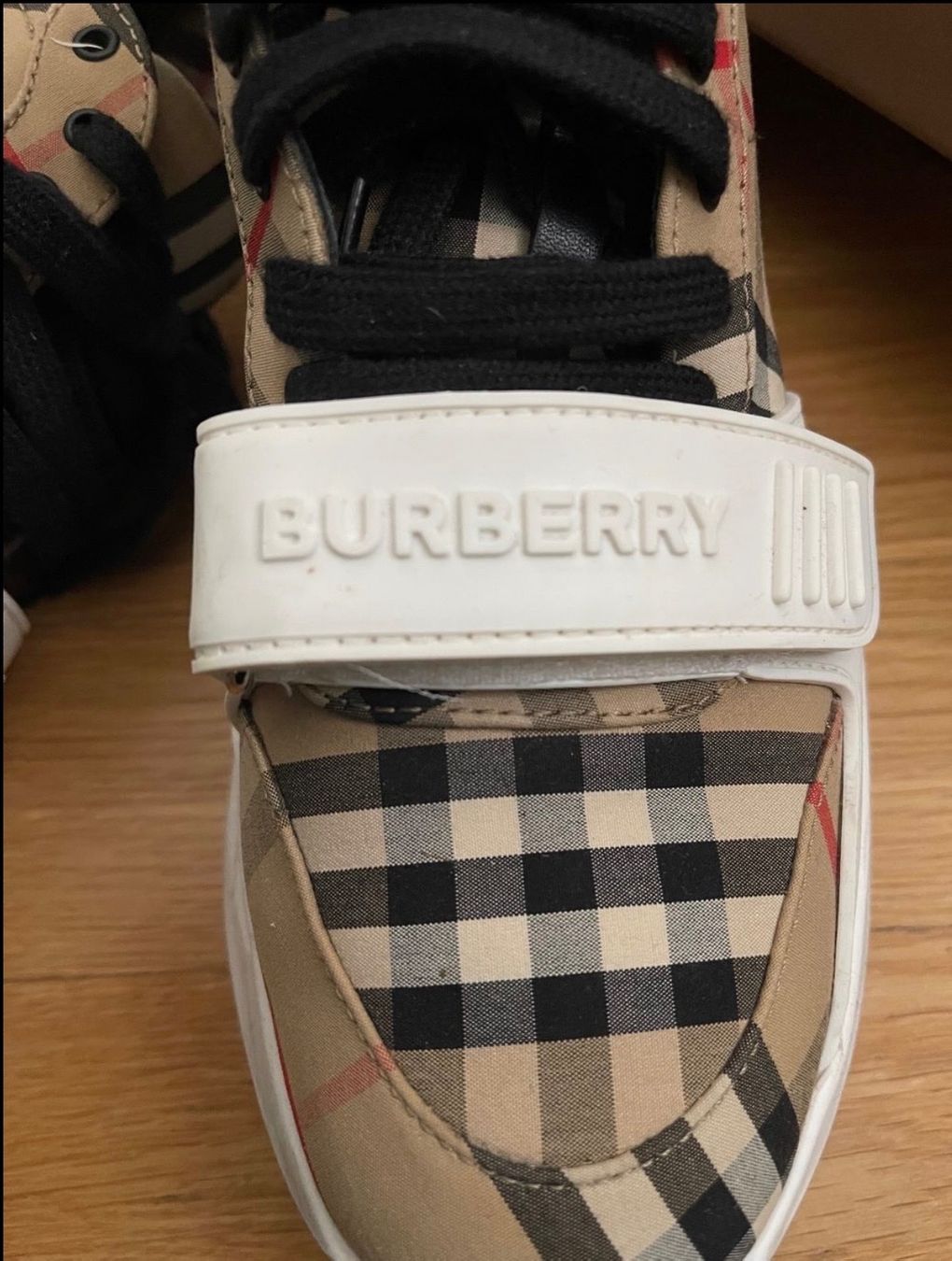 Burberry Scarpe da uomo: Sneakers Burberry – Usato da Curio venduto da Lana_C77 2