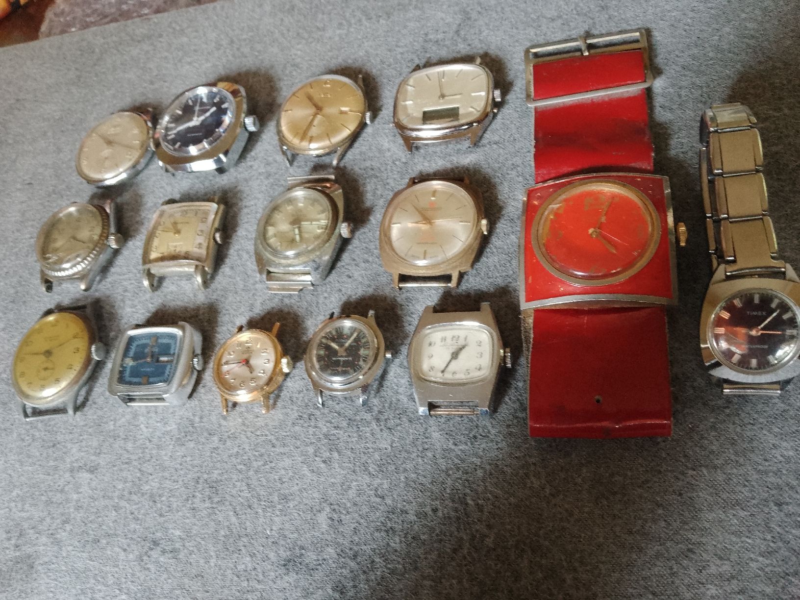 Orologi: Lot 15 Handaufzug-Automatic fur uhrmacker – Difettoso da Agno venduto da sam2608