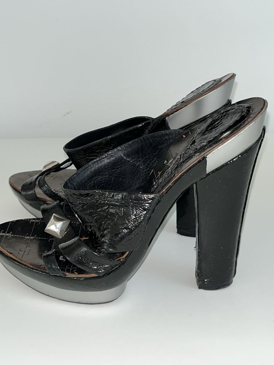 Scarpe da donna: Schuhe Fabi Gr.36 – Usato da Stäfa venduto da Exclusive0 1