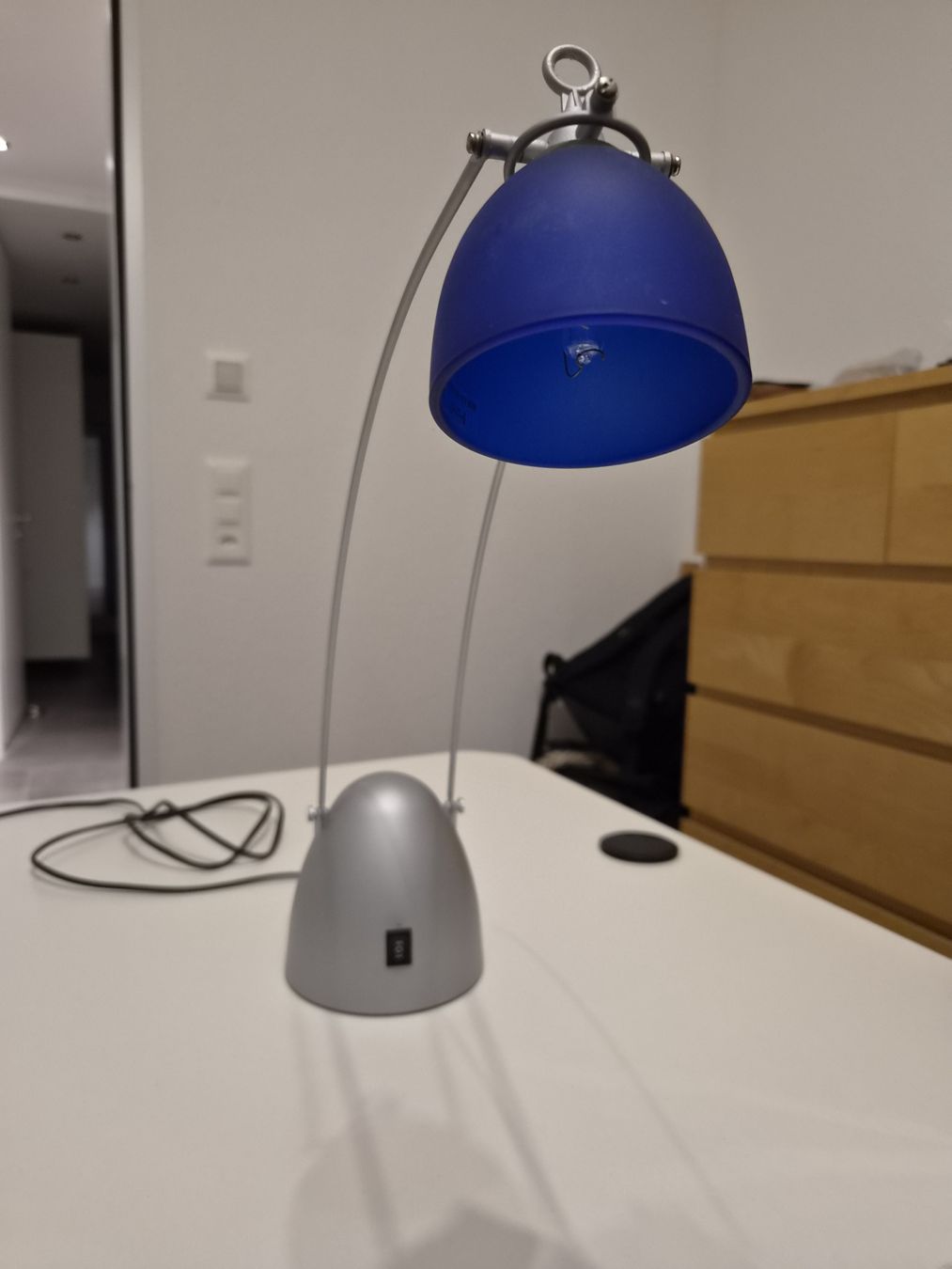Lampade: Tischleuchte TCM silber blau – Usato da Bütschwil venduto da baesi278