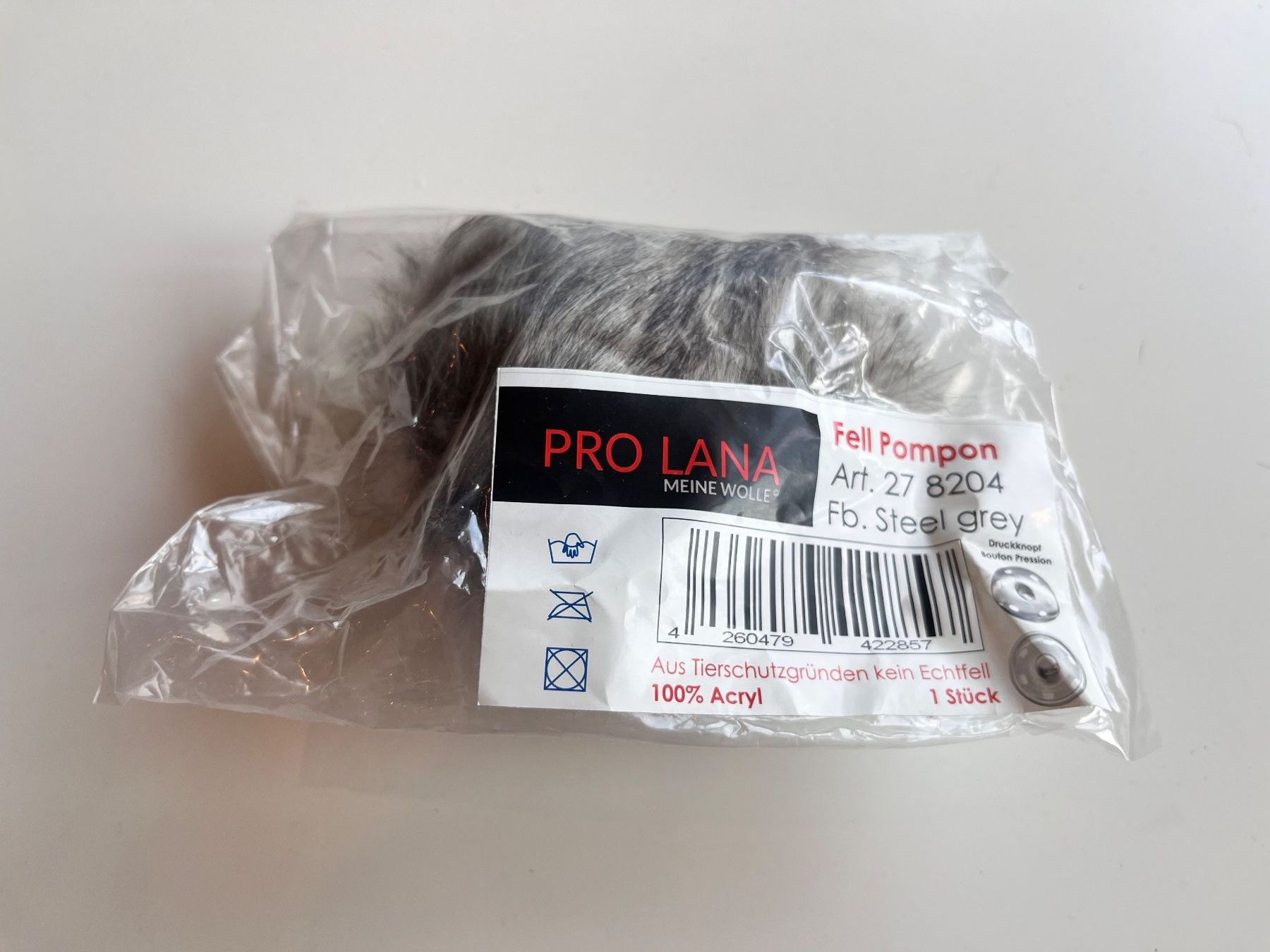 Laine: Kunstfell Pompon Pro Lana – Neuf avec emballage d'origine à Büsserach par bor_s88m