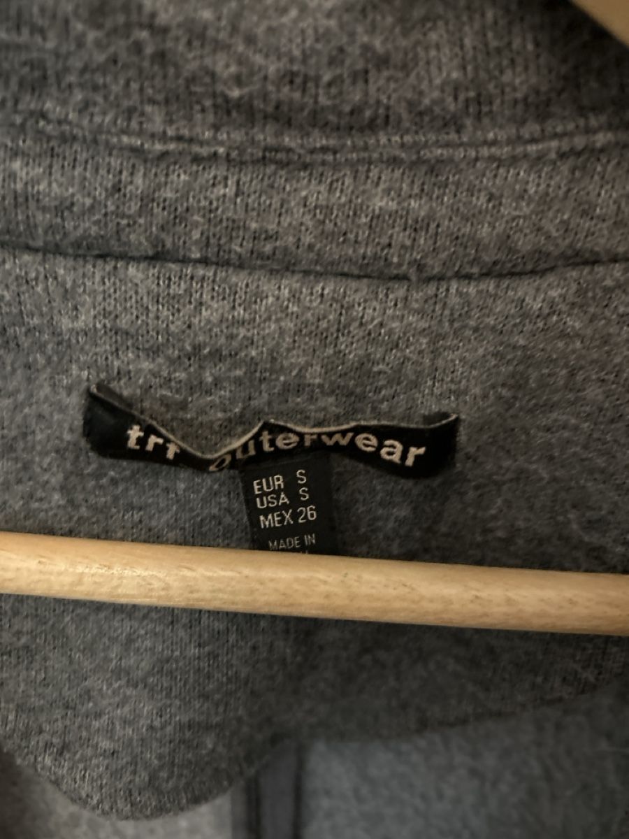Zara Cappotti: Leichter Mantel von Zara – Usato da Zürich venduto da cla_g627 1