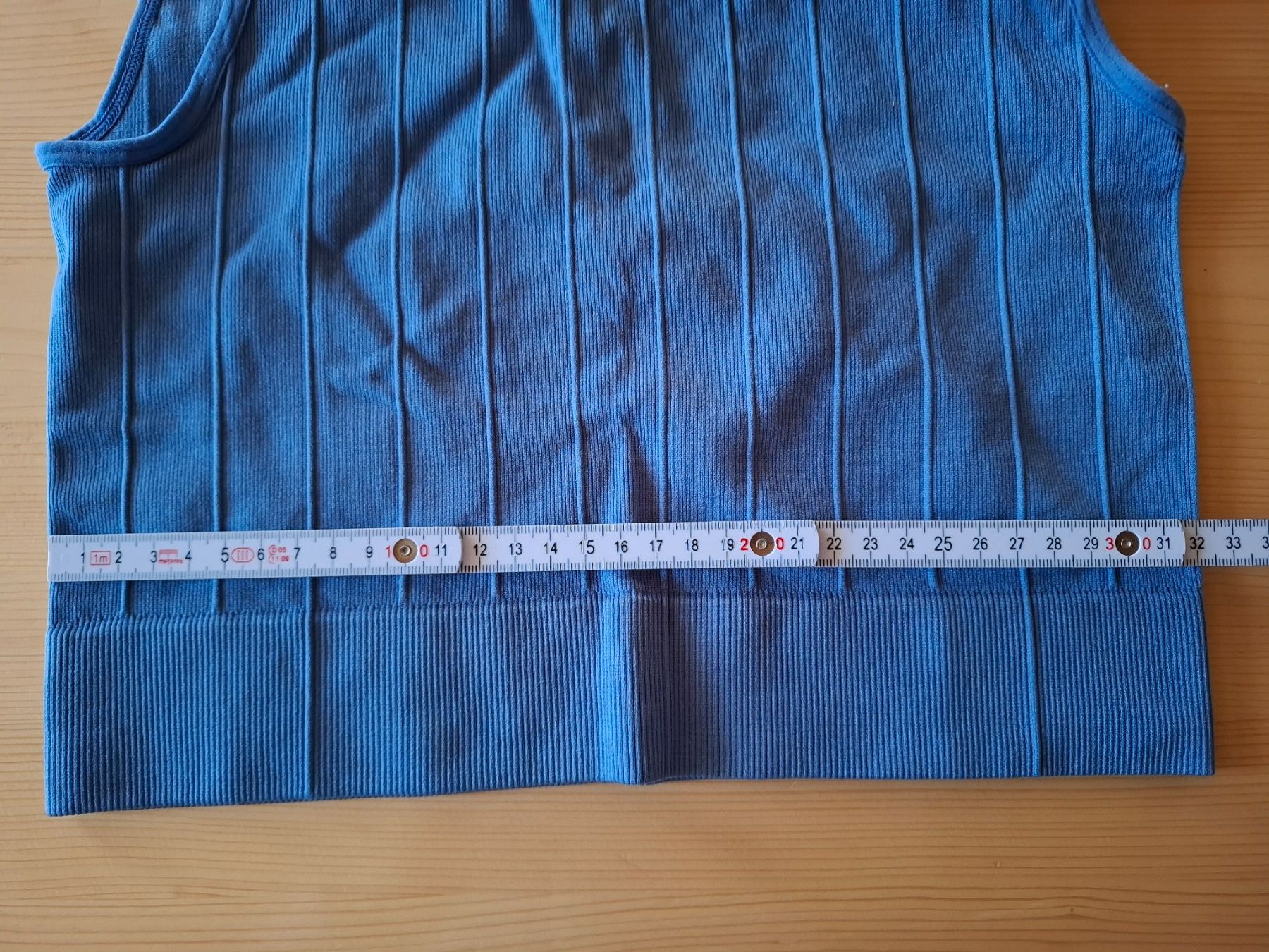 H&M Top: 4x Einfache Sport Top`s gr.S – Usato da Oberurnen venduto da rotty80 2