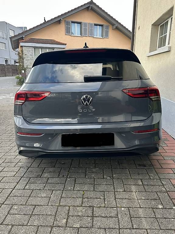 Autos: 	VW Golf 8 1.5 EVO Comfortline – Gebraucht aus Seon von ish_f2fn 1